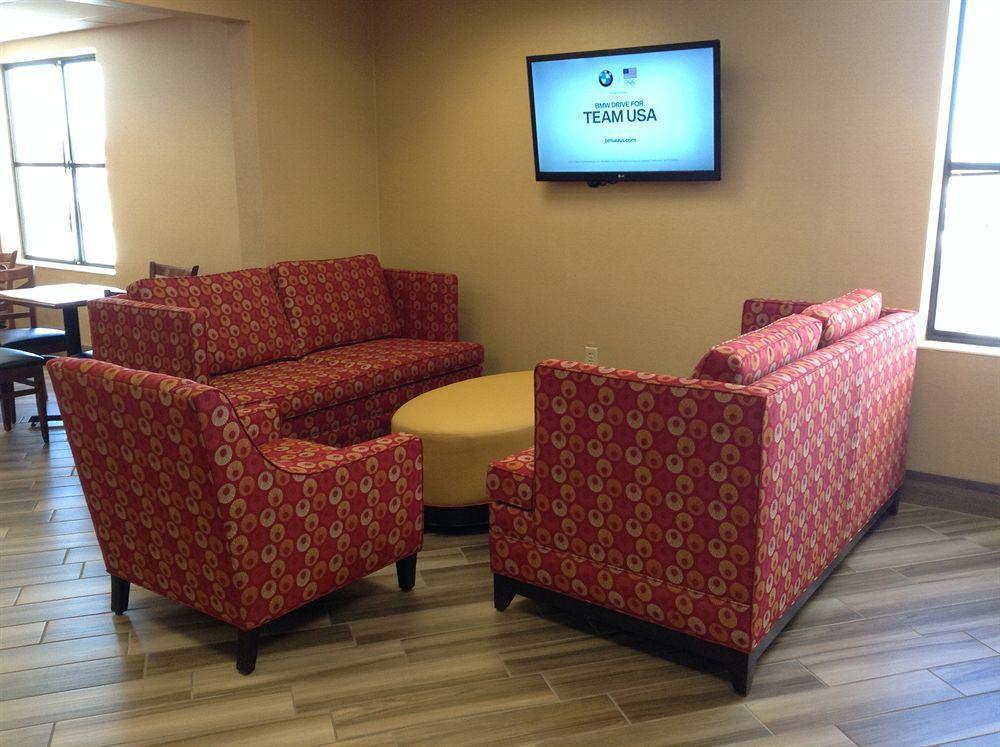 Best Western Plus Peoria Exterior photo