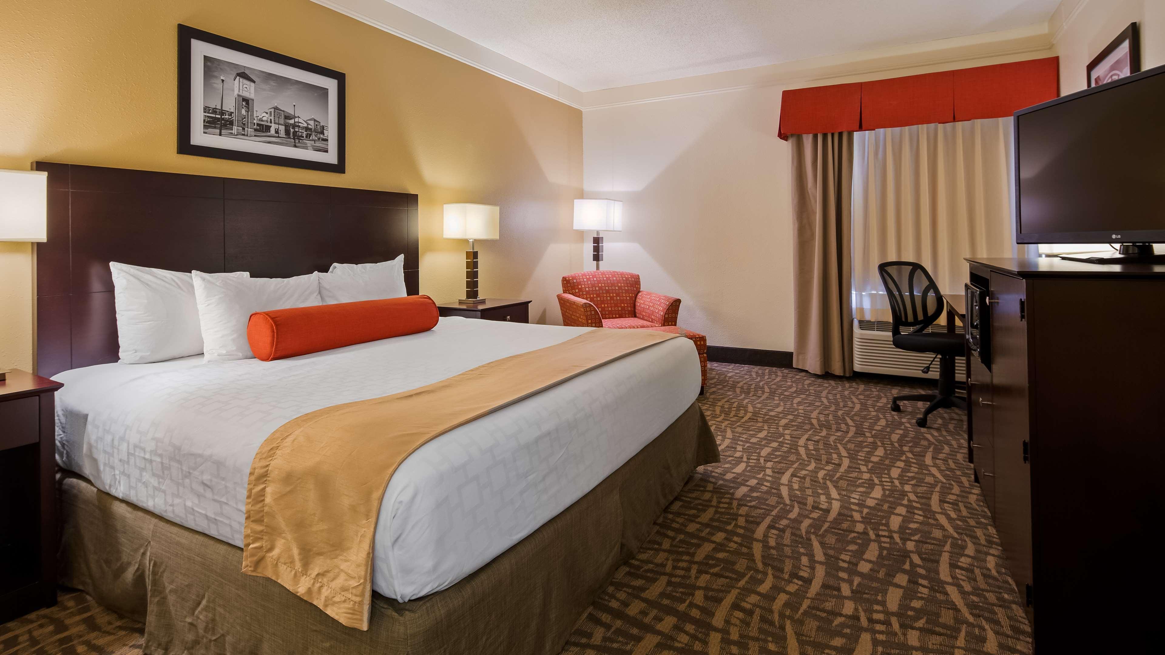 Best Western Plus Peoria Exterior photo
