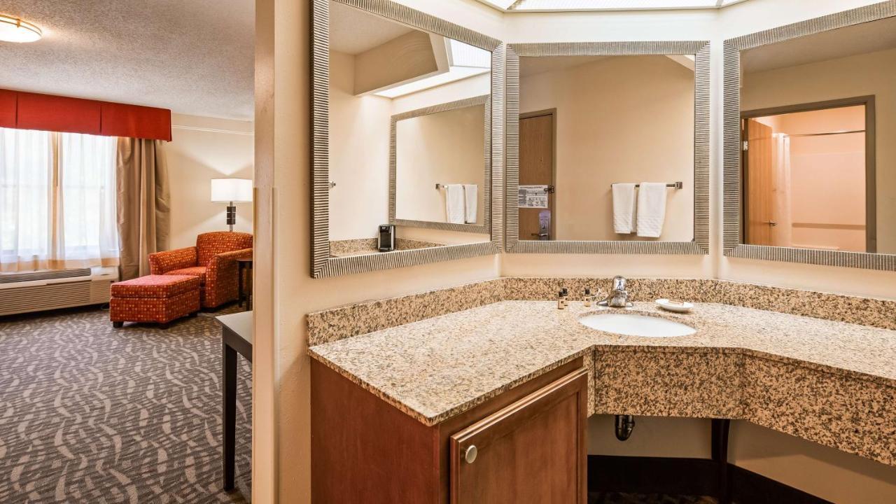 Best Western Plus Peoria Exterior photo