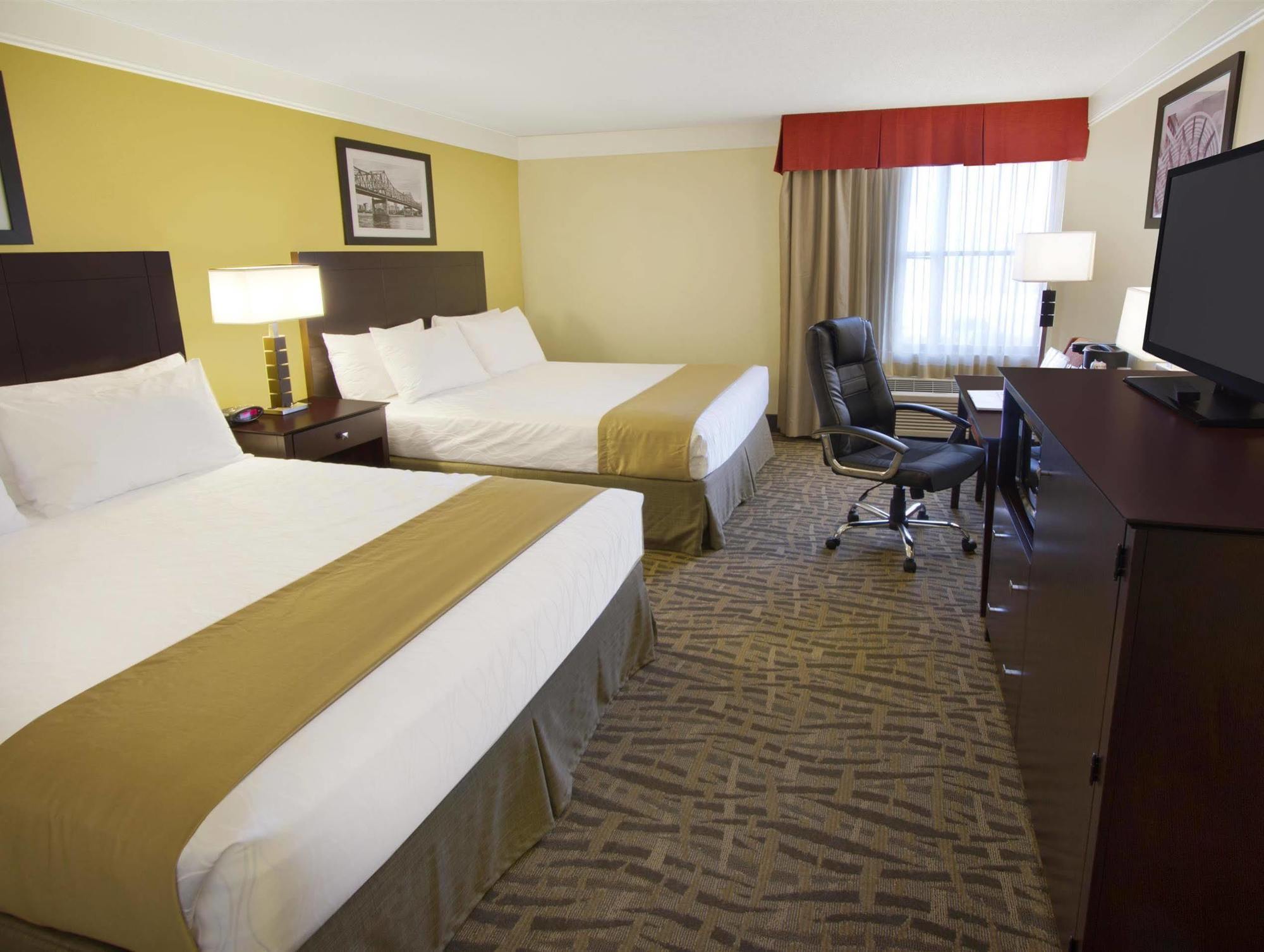 Best Western Plus Peoria Exterior photo